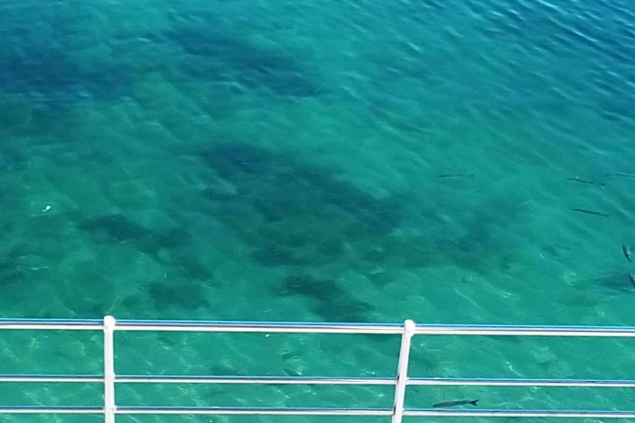 Apartamento Frente Al Mar Playa De Coroso Ribeira Εξωτερικό φωτογραφία