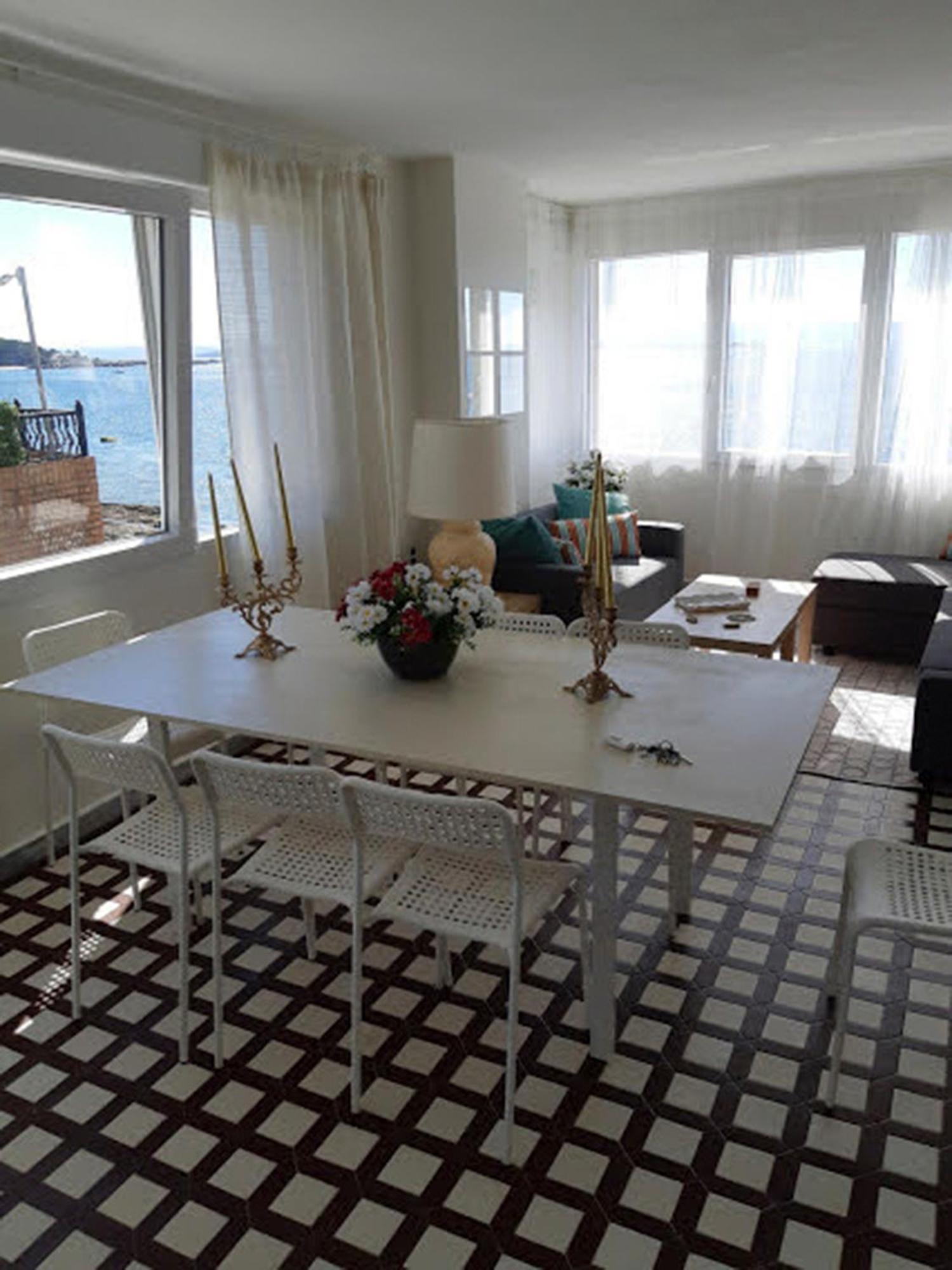 Apartamento Frente Al Mar Playa De Coroso Ribeira Εξωτερικό φωτογραφία