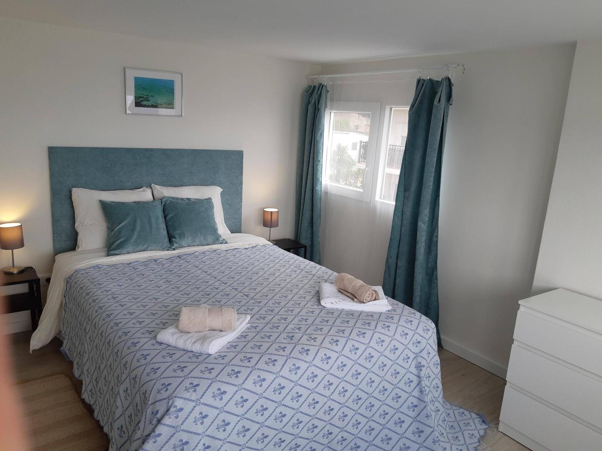 Apartamento Frente Al Mar Playa De Coroso Ribeira Εξωτερικό φωτογραφία